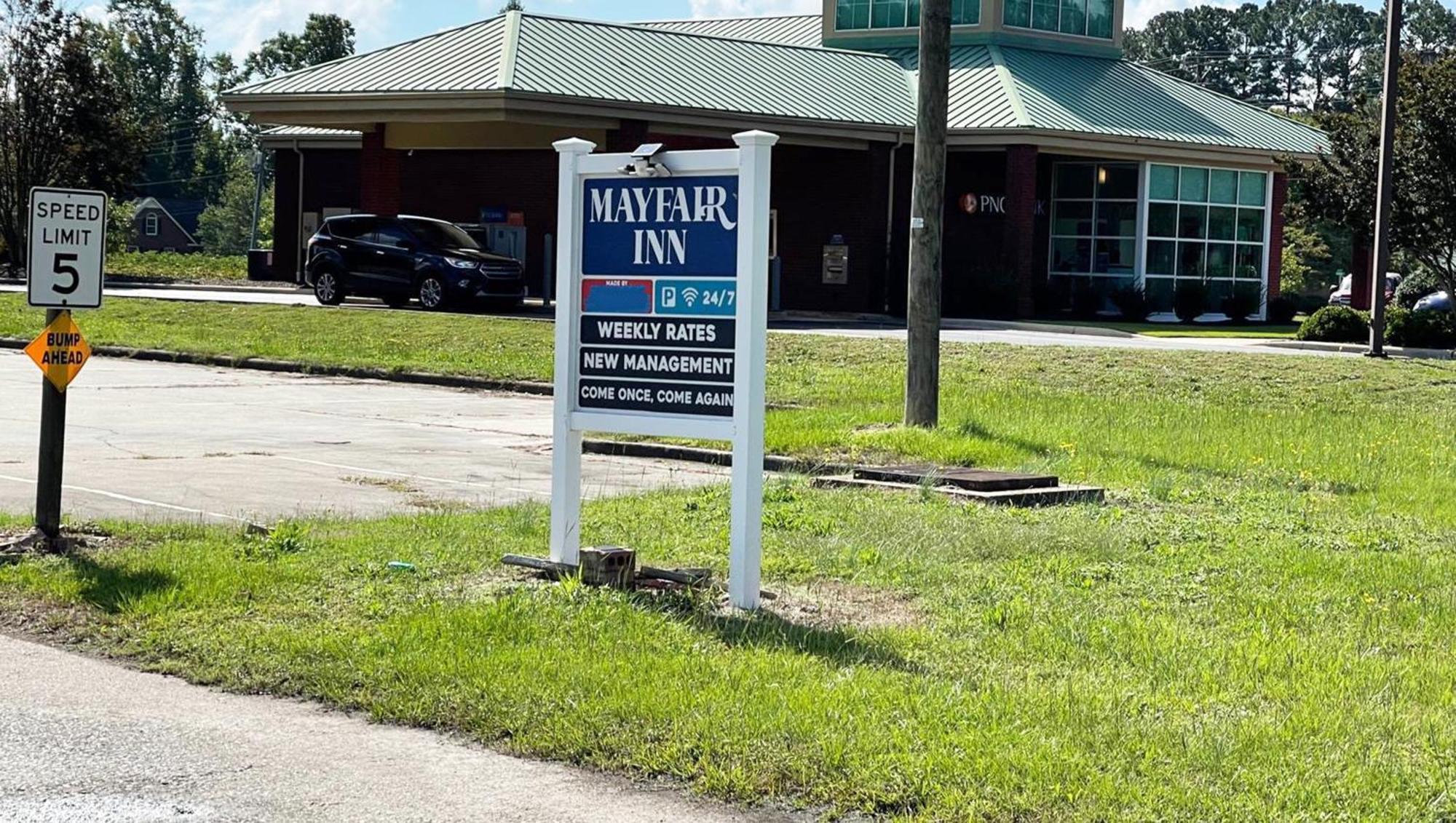 Mayfair Inn Williamston Exterior foto